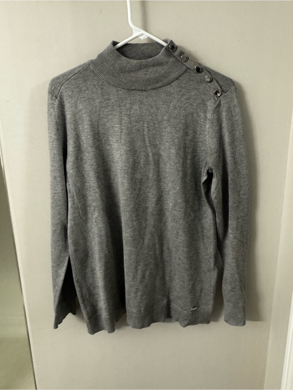 Calvin Klein Gray Mock Neck Sweater Small S Silver Shoulder Button Corporate